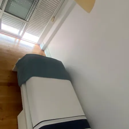Quarto Moscavide Lissabon