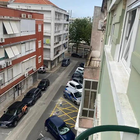 Apartment Quarto Moscavide Lissabon